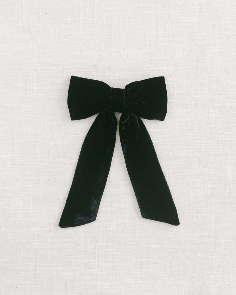 THE BLACK VELVET CLASSIC BOW – Clementine & Mint