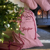 THE BURGUNDY GINGHAM PRESENT SACK