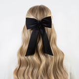 THE BLACK VELVET CLASSIC BOW