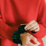THE FOREST GREEN VELVET SCRUNCHIE