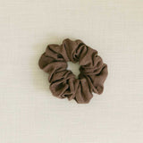 THE MOCHA LINEN SCRUNCHIE