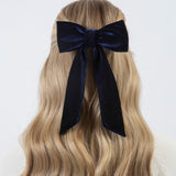 THE NAVY VELVET CLASSIC BOW