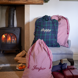 THE BLACK WATCH TARTAN PRESENT SACK