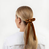 THE CINNAMON VELVET SCRUNCHIE WITH BOW