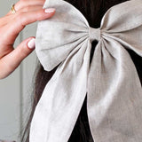 THE NATURAL LINEN BOW