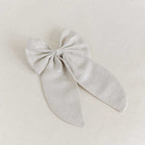 THE NATURAL LINEN BOW