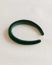 Load image into Gallery viewer, THE FOREST GREEN VELVET CHILDREN&#39;S HEADBAND
