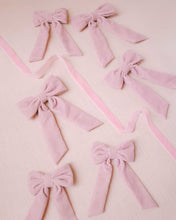 Load image into Gallery viewer, THE PINK VELVET CLASSIC BOW
