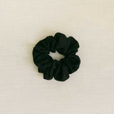 THE BLACK LINEN SCRUNCHIE