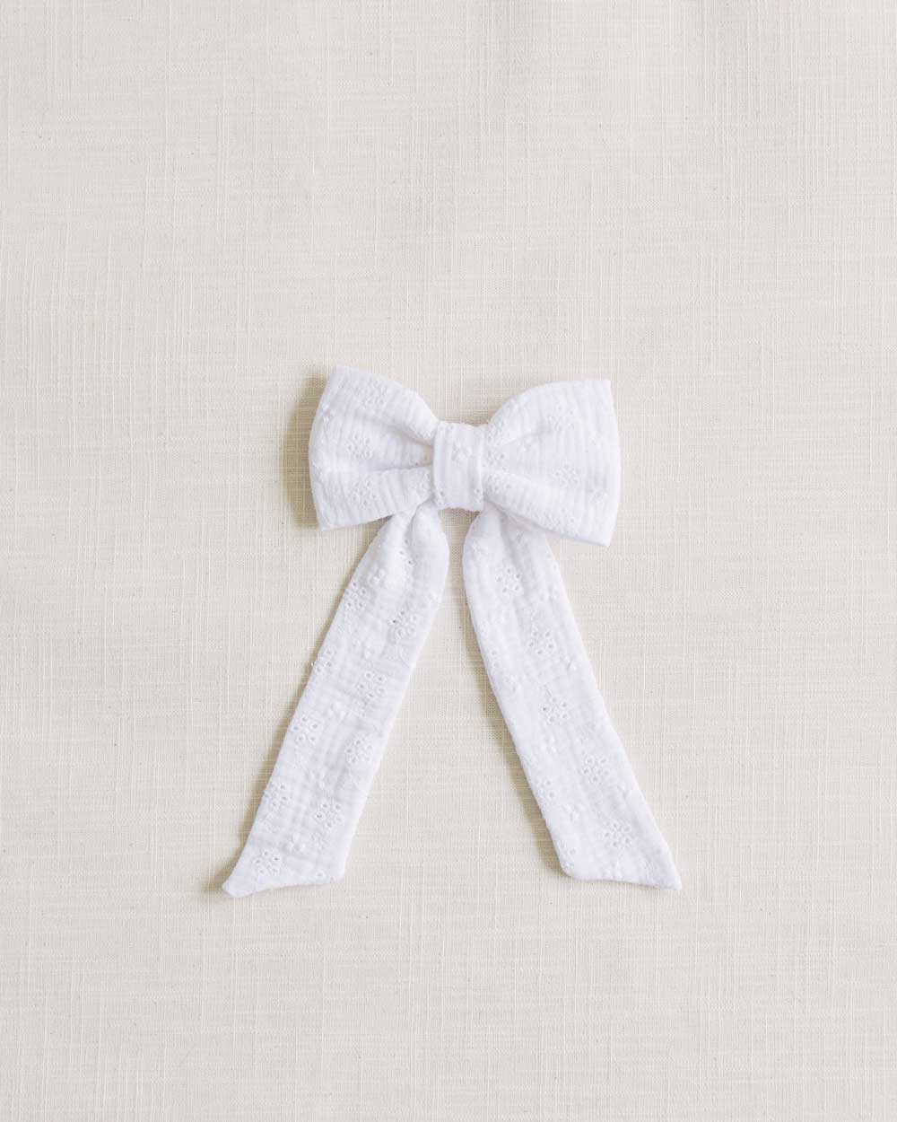 THE BRODERIE ANGLAISE CHILDREN'S BOW