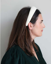 Load image into Gallery viewer, THE CREAM CORDUROY HEADBAND
