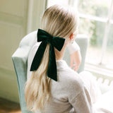 THE FOREST GREEN VELVET CLASSIC BOW