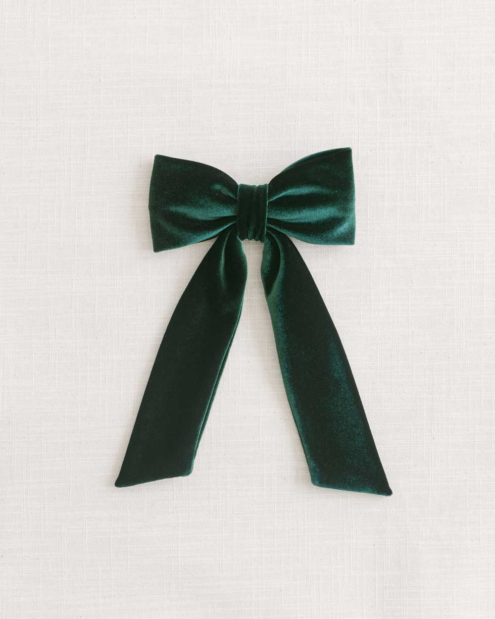 THE FOREST GREEN VELVET CLASSIC BOW