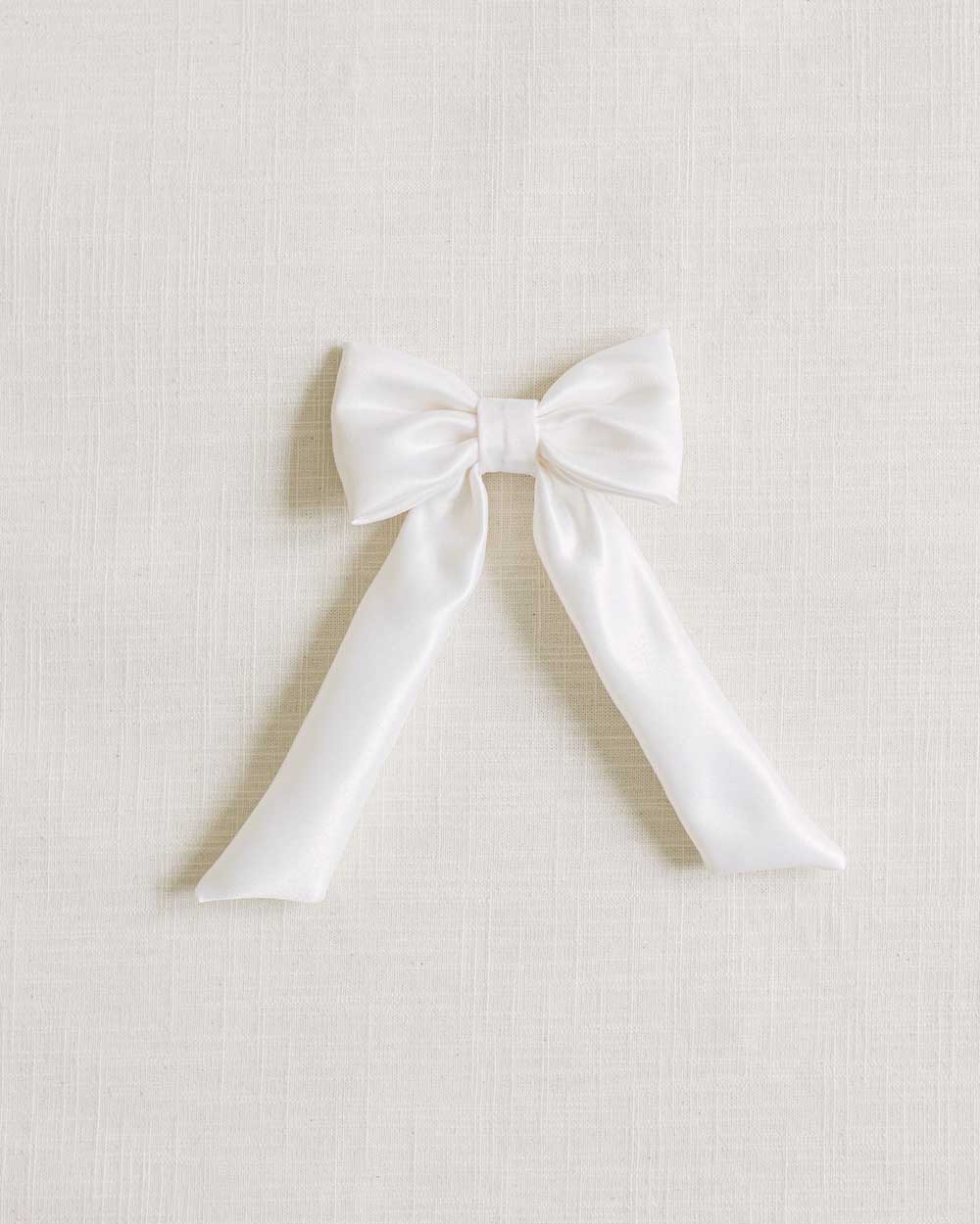 THE IVORY SATIN CHILDREN'S BOW