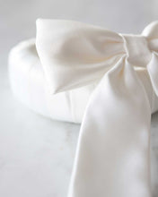 Load image into Gallery viewer, THE IVORY SATIN CLASSIC BOW
