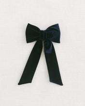 Load image into Gallery viewer, THE NAVY VELVET CHILDREN&#39;S BOW
