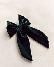 Load image into Gallery viewer, THE FOREST GREEN VELVET BOW
