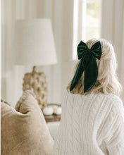 Load image into Gallery viewer, THE FOREST GREEN VELVET BOW
