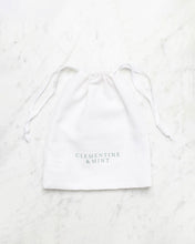 Load image into Gallery viewer, THE SAGE GREEN LINEN HEADBAND

