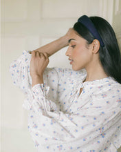 Load image into Gallery viewer, THE NAVY BLUE LINEN SLIM HEADBAND
