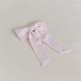 THE LIGHT PINK CLASSIC BOW