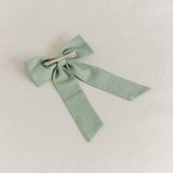 THE SAGE GREEN LINEN CLASSIC BOW