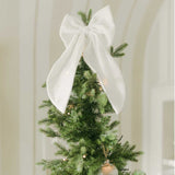 THE WHITE VELVET MAXI BOW