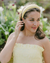 Load image into Gallery viewer, THE YELLOW LINEN SLIM HEADBAND
